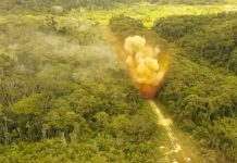 Forças Armadas explodem mais uma pista clandestina na Terra Yanomami garimpo