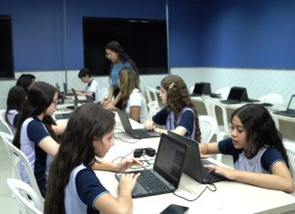 Lei de Roraima incentiva debate sobre uso seguro da internet nas escolas