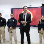 Infratores do trânsito passam por palestra de reciclagem junto à PRF em Roraima