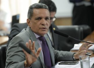 Mecias cobra Lula e Aneel sobre aumento de energia elétrica em Roraima