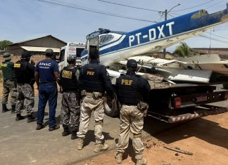 PRF apreende aeronave irregular em oficina clandestina durante operação contra garimpo em Boa Vista prf
