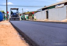 Prefeitura recapeia ruas no 13 de Setembro e anuncia obras no Mecejana, Caçari e Paraviana