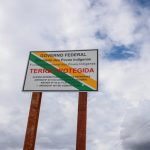 Terra indígena Truaru da Cabeceira ganha placas que indicam demarcação em Roraima