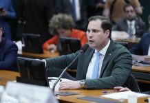 Único deputado de Roraima a votar contra criação de novo auxílio-gás, Nicoletti cobra redução de impostos sobre combustíveis e gás