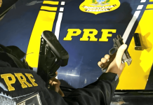 PRF apreende veículos e arma com homem que fugiu de abordagem na BR-174