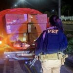 PRF apreende caminhão com motor roubado e cargas com descaminho e madeira ilegal em Roraima
