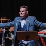 Jânio Tavares apresenta show gratuito de MPB no Teatro Municipal de Boa Vista