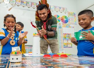 Projeto integra robótica à alfabetização e fortalece a língua Macuxi em escola indígena de Boa Vista