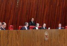 TSE forma maioria para tornar Denarium inelegível e cassar Edilson Damião