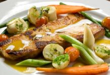 Bacalhau da Amazônia ganha releitura regional e vira favorito da Semana Santa