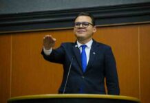 Rogério Borges toma posse como deputado estadual na Assembleia Legislativa de Roraima
