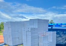 PRF apreende 426 iPhones avaliados em mais de R$ 5 milhões na BR-174 em Roraima iphones prf