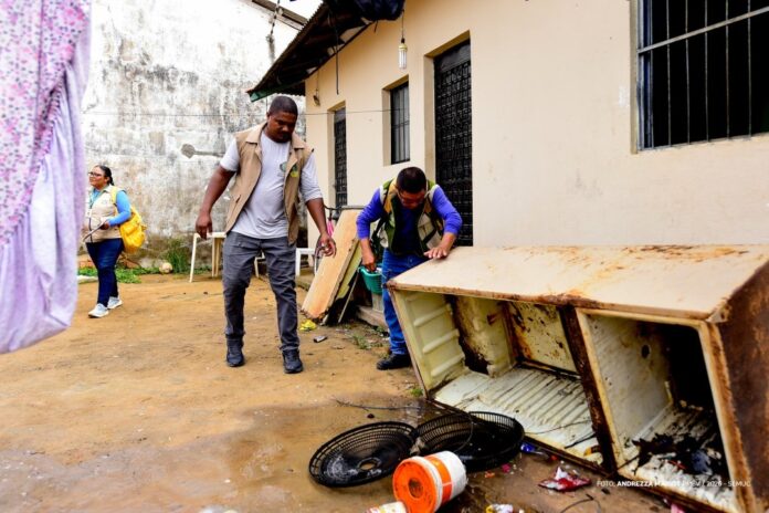 Mutirão contra o Aedes aegypti mobiliza moradores e equipes de saúde em Boa Vista - Ft ANDREZZA MARIOT1