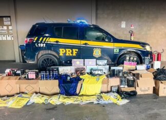 PRF apreende quase cinco mil produtos contrabandeados da Guiana na BR-401