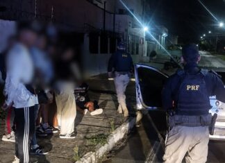 PRF resgata 21 imigrantes e prende dois coiotes em Boa Vista