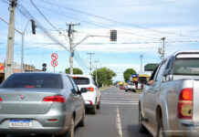 Avenida Laura Pinheiro Maia ganha novo semáforo para reforçar segurança e organizar trânsito na zona Oeste de Boa Vista