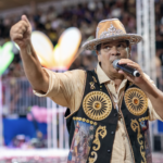 A voz que atravessa gerações: Chiquinho Santos segue como símbolo vivo do movimento junino em Roraima