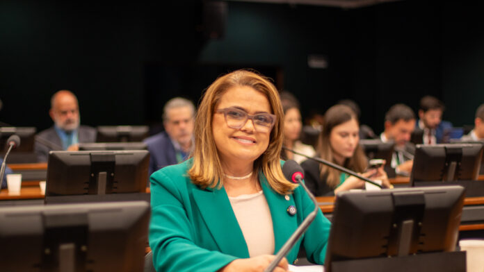 Helena da asatur