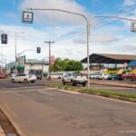 Novo semáforo na avenida Centenário e altera tráfego em cruzamentos