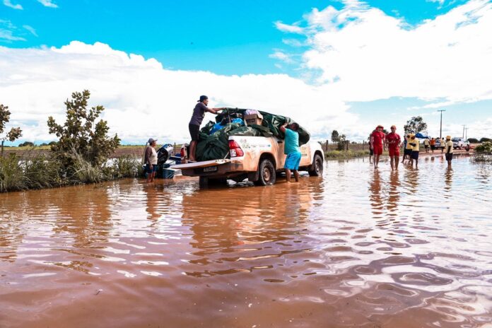 O Governo de Roraima ampliou as ações de resposta aos impactos das fortes chuvas que atingem diversas regiões do Estado (2)