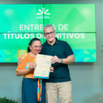 Prefeitura de Boa Vista entrega 112 títulos definitivos a moradores de 20 bairros títulos