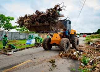 Prefeitura de Boa Vista intensifica limpeza urbana e desobstrução de canais em mais de 10 bairros Limpeza Boa Vista