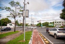 Mudança em semáforo proíbe conversão à esquerda na Glaycon de Paiva com Terêncio Lima Semáforo