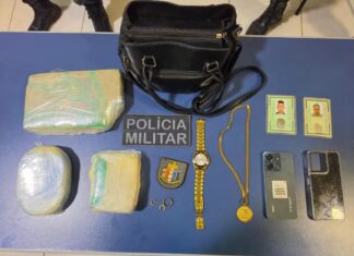 Casal é preso com 2,5 kg de drogas escondidos em bagagens durante fiscalização em Jundiá casal drogas preso