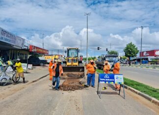 Operação tapa-buraco chega à Avenida das Guianas, uma das mais movimentadas de Boa Vista