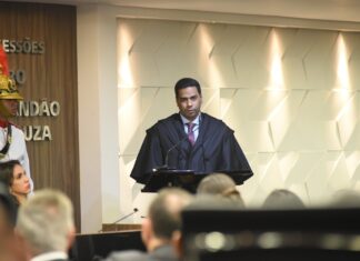 Jhonatan de Jesus cobra avanços na assistência estudantil e aponta falhas na distribuição de recursos das universidades federais
