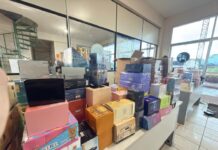 Dois são presos pela PF ao tentar entrar no Brasil com perfumes e maquiagens sem regularização fiscal