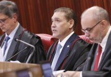 TSE forma maioria para validar regra de desincompatibilização que beneficia candidatura de Arthur Henrique