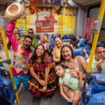 Ônibus do Forró leva clima do Boa Vista Junina às ruas e abre programação especial do arraial