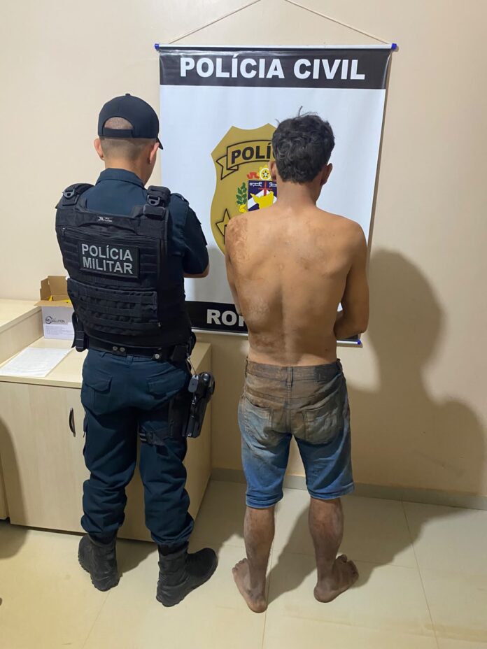 homem alto alegre mãe irmão matar