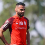 São Paulo tenta troca com o Internacional para contratar o roraimense Thiago Maia