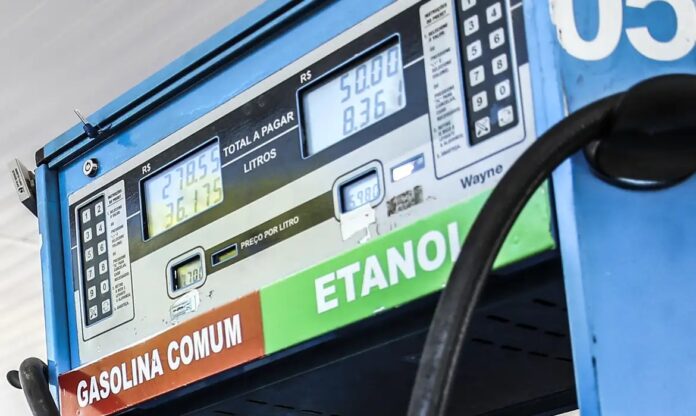 posto_de_gasolina_jfcrz_abr_0605223813 gasolina