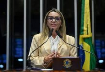 Roberta Acioly apresenta projeto para reduzir multa por ausência nas eleições da Enfermagem