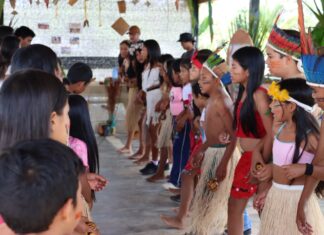 Escola indígena de Pacaraima aposta no turismo pedagógico para fortalecer cultura e gerar renda Escola indígena de Pacaraima aposta no turismo pedagógico para fortalecer cultura e gerar renda