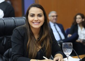 Lei de autoria de Joilma Teodora garante inclusão e direitos a pessoas com doenças crônicas Joilma Teodora
