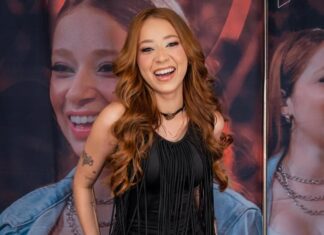 Marília Tavares anuncia primeiros shows internacionais em turnê pelos Estados Unidos Marília Tavares anuncia primeiros shows internacionais em turnê pelos Estados Unidos