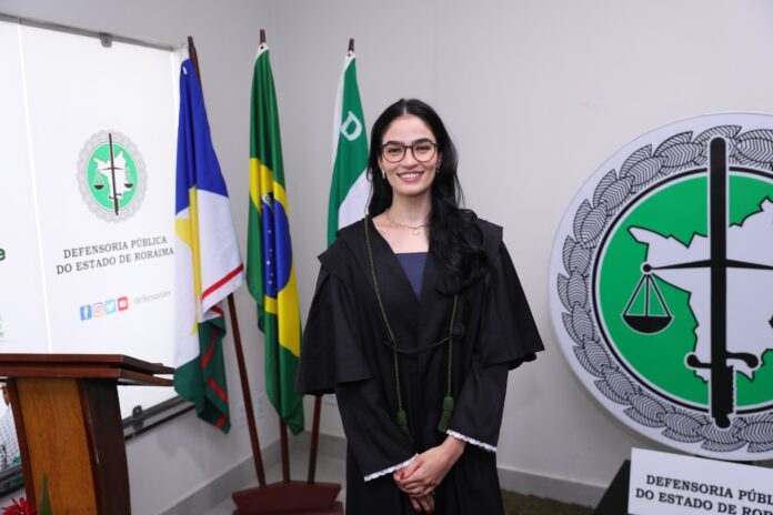Nova defensora pública toma posse e amplia quadro da DPE-RR para 53 integrantes
