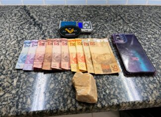Homem é detido com pasta base de cocaína e balança no Nova Cidade COCAÍNA