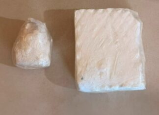 Dupla é presa por tráfico de drogas com cocaína, R$ 4,7 mil em dinheiro e balança de precisão em Boa Vista tráfico