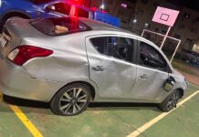 Homem é preso após esfaquear mulher no Vila Jardim Carro usado por suspeito de esfaquear mulher no Condomínio Vila Jardim, em Boa Vista, após ser depredado.