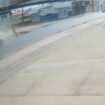Motorista dorme ao volante e colide carro contra poste no bairro Buritis em Boa Vista Motorista dorme ao volante e colide carro contra poste no bairro Buritis em Boa Vista
