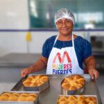 Feira gastronômica reúne produtos de 50 mães solo refugiadas e migrantes nesta quinta-feira (27) em Boa Vista Feira gastronômica reúne produtos preparados por mães solo refugiadas e migrantes na UFRR