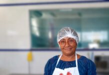 Feira gastronômica reúne produtos de 50 mães solo refugiadas e migrantes nesta quinta-feira (27) em Boa Vista Feira gastronômica reúne produtos preparados por mães solo refugiadas e migrantes na UFRR