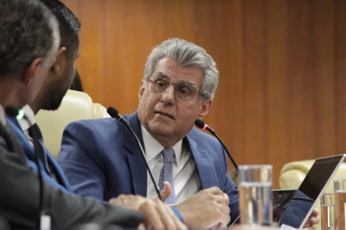 STF suspende condenação de Romero Jucá e decisão que o deixou inelegível