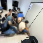 Sete são presos por matar e queimar corpo de jovem de 21 anos em ‘tribunal do crime’ em Boa Vista Sete pessoas foram presas durante operação que investiga a morte de jovem encontrado carbonizado em Boa Vista tribunal do crime