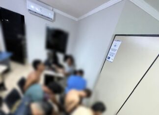 Sete são presos por matar e queimar corpo de jovem de 21 anos em ‘tribunal do crime’ em Boa Vista Sete pessoas foram presas durante operação que investiga a morte de jovem encontrado carbonizado em Boa Vista tribunal do crime